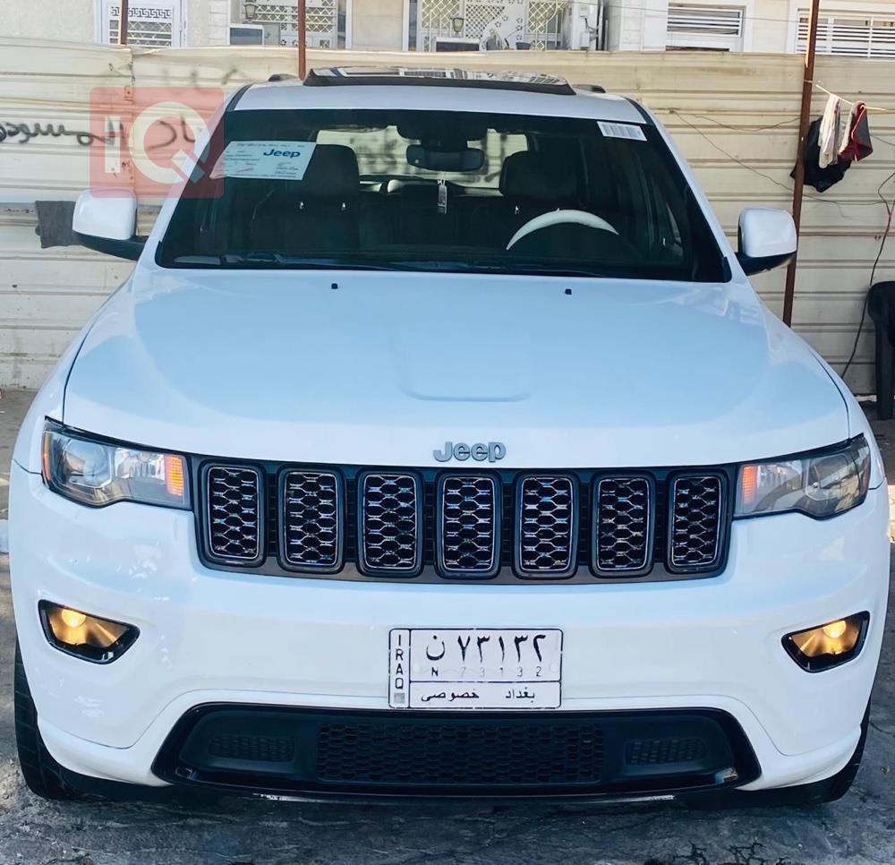 جيب جراند شيروكي